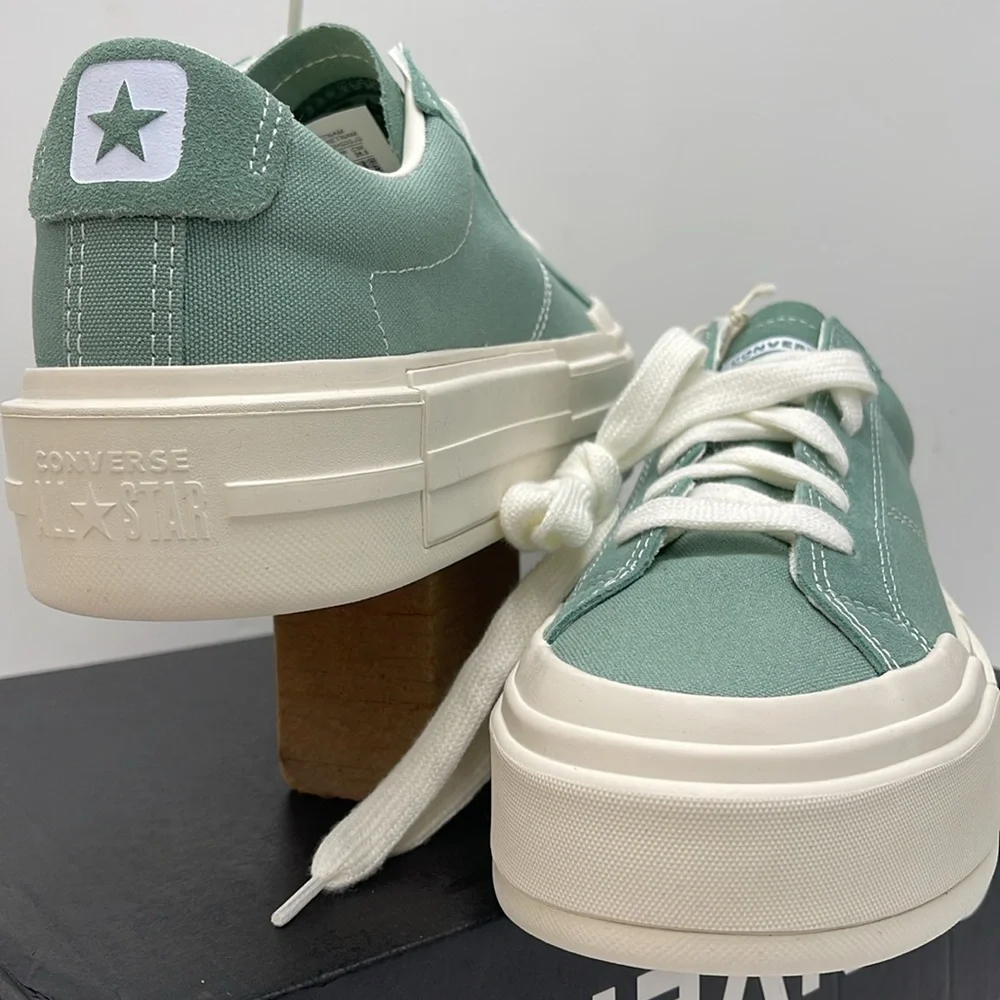 Converse Men’s CTAS CRUISE OX
HERBY/EGRET/WHITE A09842C Platforms Sneakers - Picture 9 of 16